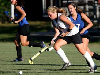 Braunschweig eröffnet viertes Kunststoffrasenfeld für Hockey am Jahnplatz