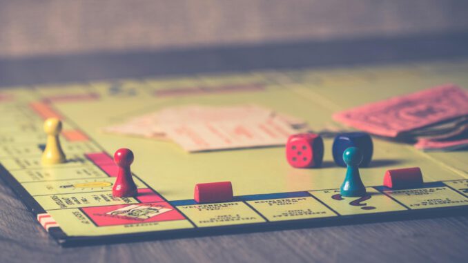 Große Auswahl an Gesellschaftsspielen: Spielenachmittag für Erwachsene in Braunschweig Große Auswahl an Gesellschaftsspielen: Spielenachmittag für Erwachsene in Braunschweig